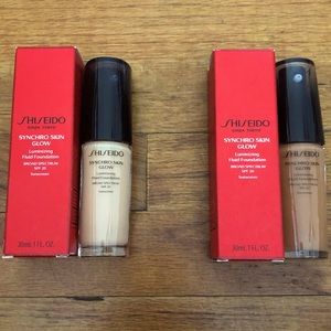 Shiseido Synchro Skin Glow foundation with SPF 20